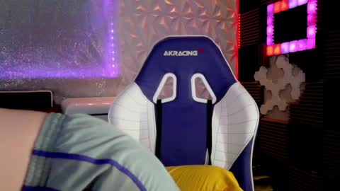 Snapshot of athenaautumn chatting on 04/13/26, 02:17 Athena Autumn online show from 04/13/26, 02:17