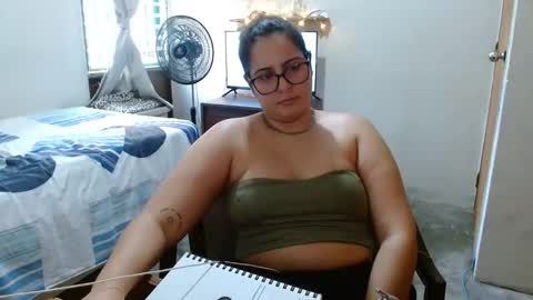 Snapshot of athenasbae chatting on 02/23/26, 10:07 Steph online show from 02/23/26, 10:07