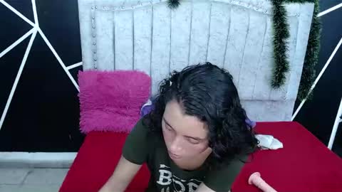 athenayoness online show from 12/24/24, 01:49