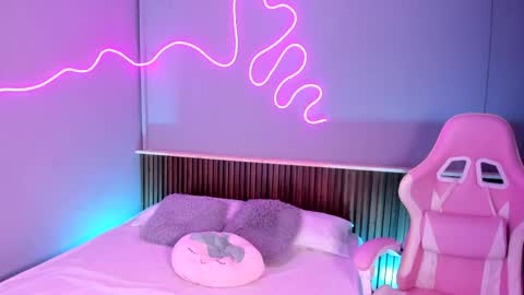 athenea__fox online show from 05/10/26, 12:21