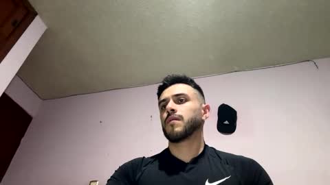 Snapshot of athlete_boy22 chatting on 10/26/25, 06:08 Atlas online show from 10/26/25, 06:08