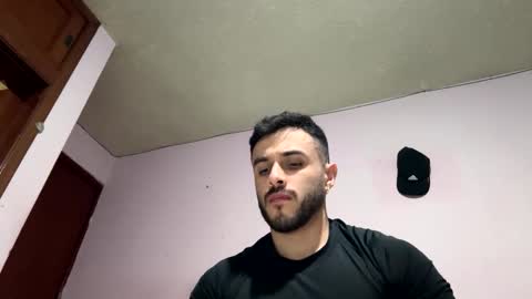 Snapshot of athlete_boy22 chatting on 10/29/25, 09:11 Atlas online show from 10/29/25, 09:11