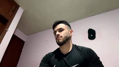 Snapshot of athlete_boy22 chatting on 10/30/25, 09:00 Atlas online show from 10/30/25, 09:00