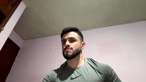 Snapshot of athlete_boy22 chatting on 11/05/25, 08:14 Atlas online show from 11/05/25, 08:14