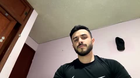 Snapshot of athlete_boy22 chatting on 11/09/25, 11:03 Atlas online show from 11/09/25, 11:03