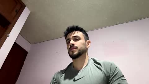 Snapshot of athlete_boy22 chatting on 11/13/25, 08:57 Atlas online show from 11/13/25, 08:57