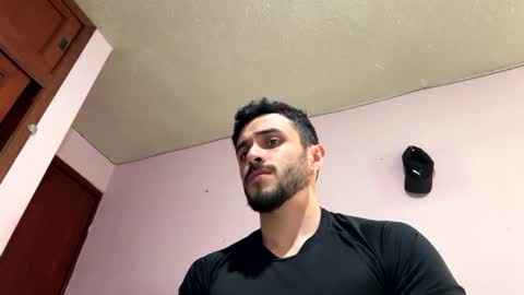 Snapshot of athlete_boy22 chatting on 11/25/25, 09:26 Atlas online show from 11/25/25, 09:26