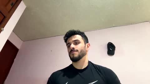 Snapshot of athlete_boy22 chatting on 11/26/25, 09:38 Atlas online show from 11/26/25, 09:38