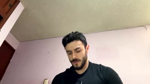 Snapshot of athlete_boy22 chatting on 11/30/25, 06:56 Atlas online show from 11/30/25, 06:56