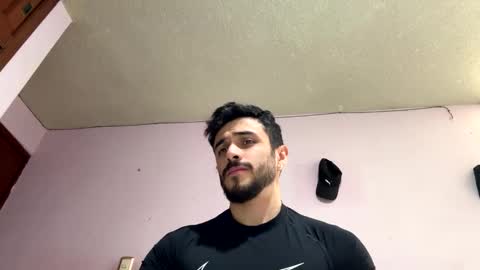 Snapshot of athlete_boy22 chatting on 12/14/25, 07:18 Atlas online show from 12/14/25, 07:18