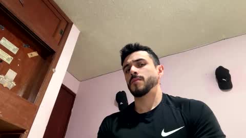 Snapshot of athlete_boy22 chatting on 01/17/26, 08:12 Atlas online show from 01/17/26, 08:12