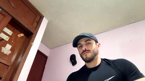 Snapshot of athlete_boy22 chatting on 03/22/26, 11:41 Atlas online show from 03/22/26, 11:41