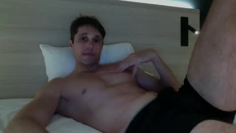 tommycb55555 online show from 02/06/25, 09:28