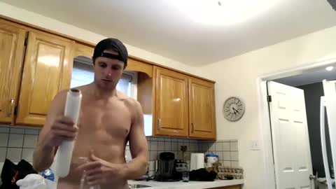 tommycb55555 online show from 03/05/25, 10:21