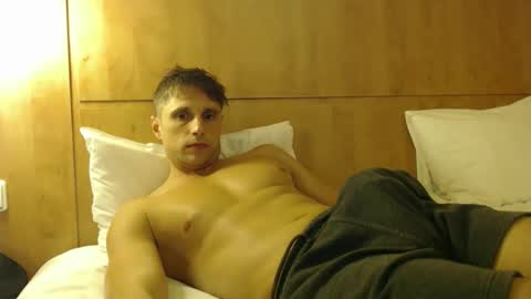 tommycb55555 online show from 10/17/25, 07:49