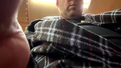 Snapshot of athlon50 chatting on 10/19/25, 07:53 athlon50 online show from 10/19/25, 07:53