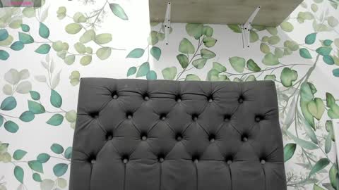 Snapshot of atilana_diaz chatting on 12/19/24, 02:13 Atilana Diaz online show from 12/19/24, 02:13