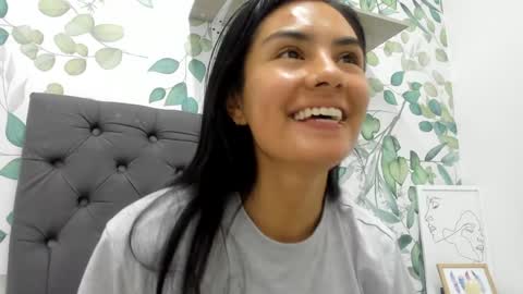 Snapshot of atilana_diaz chatting on 12/27/24, 08:28 Atilana Diaz online show from 12/27/24, 08:28