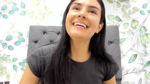 Snapshot of atilana_diaz chatting on 12/31/24, 03:53 Atilana Diaz online show from 12/31/24, 03:53