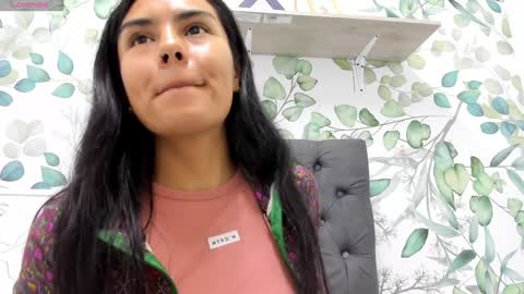 Snapshot of atilana_diaz chatting on 01/12/25, 11:04 Atilana Diaz online show from 01/12/25, 11:04