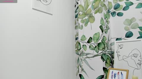 Snapshot of atilana_diaz chatting on 02/06/25, 11:26 Atilana Diaz online show from 02/06/25, 11:26