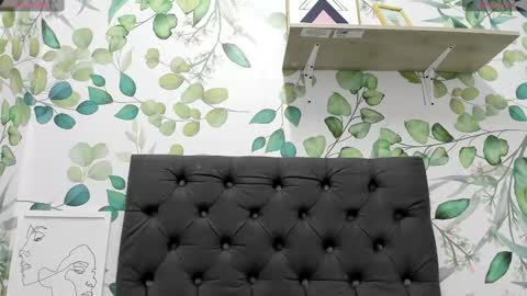 Snapshot of atilana_diaz chatting on 02/25/25, 02:22 Atilana Diaz online show from 02/25/25, 02:22