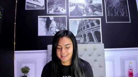 Snapshot of atilana_diaz chatting on 09/22/25, 02:41 Atilana Diaz online show from 09/22/25, 02:41