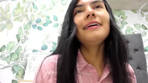 Snapshot of atilana_diaz chatting on 09/26/25, 05:06 Atilana Diaz online show from 09/26/25, 05:06