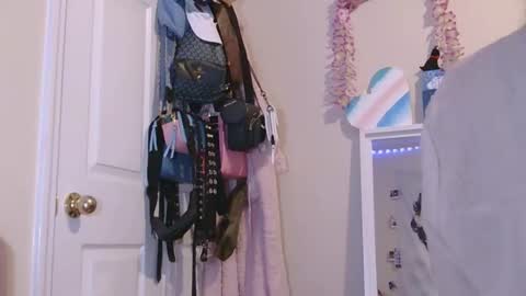 Snapshot of atirahcali chatting on 05/04/26, 03:13 AtirahCali online show from 05/04/26, 03:13