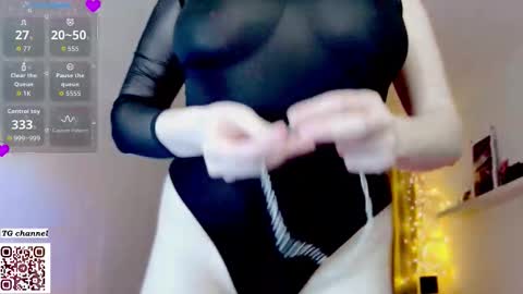 Snapshot of atlantisdreams chatting on 09/24/25, 05:16 Coral online show from 09/24/25, 05:16