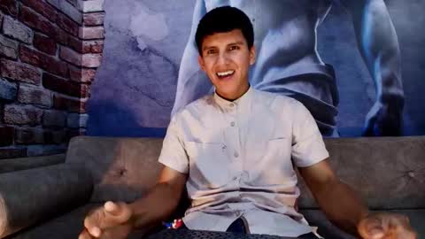 Snapshot of atlas_desire chatting on 12/16/25, 07:30 Atlas Desire online show from 12/16/25, 07:30