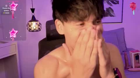 Snapshot of atlasvg chatting on 12/14/25, 02:50 Atlas online show from 12/14/25, 02:50