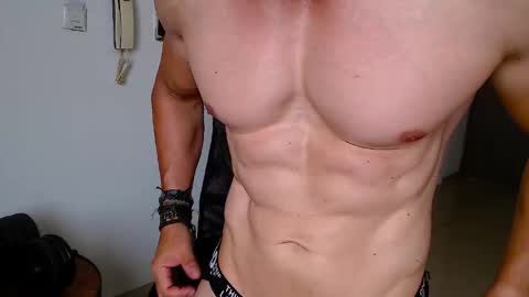 Antonio online show from 10/16/25, 04:30