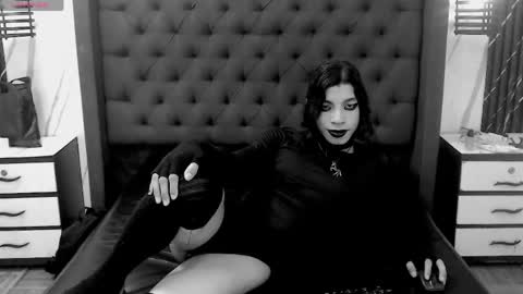 Snapshot of atley_dolly_ chatting on 04/08/26, 10:32 ATLEY online show from 04/08/26, 10:32