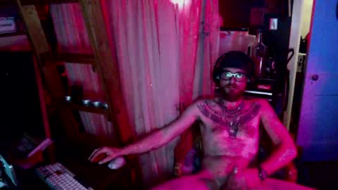 Snapshot of atllumberjaxxx chatting on 06/24/26, 09:19 atllumberjaxxx online show from 06/24/26, 09:19