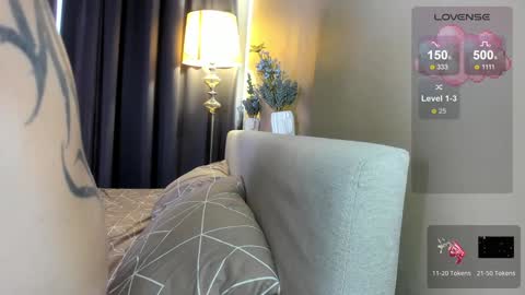 online every day between 10am-23pm online show from 01/23/25, 09:18