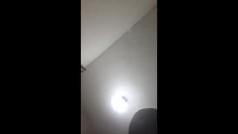 Snapshot of atondocesar1 chatting on 04/13/26, 09:15 Perroamarillo online show from 04/13/26, 09:15