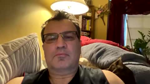 Snapshot of atozzzz chatting on 10/25/25, 03:40 atozzzz online show from 10/25/25, 03:40