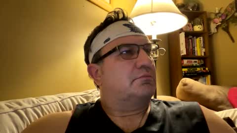 Snapshot of atozzzz chatting on 11/09/25, 05:06 atozzzz online show from 11/09/25, 05:06