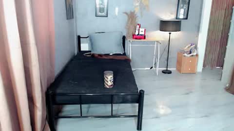 aubrey online show from 02/16/26, 03:57