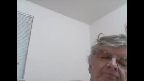 Snapshot of audiseattle123 chatting on 09/28/25, 04:12 audiseattle123 online show from 09/28/25, 04:12