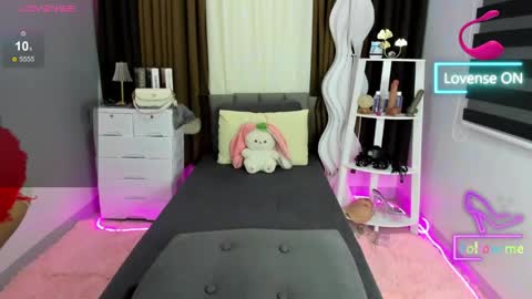 Your goddess AUDREY  FOLLOW ME online show from 03/29/26, 01:55