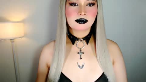 Snapshot of audreyholloway chatting on 03/28/26, 07:41 Audrey online show from 03/28/26, 07:41