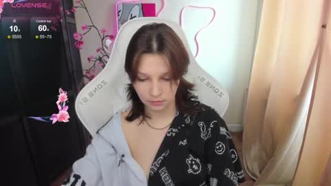 Snapshot of audreyykim chatting on 04/18/26, 08:18 Audrey online show from 04/18/26, 08:18