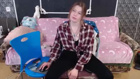 Snapshot of audrieplaza chatting on 04/20/26, 12:19 Verona nika online show from 04/20/26, 12:19