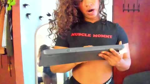 Snapshot of audry_montero1 chatting on 10/11/25, 02:37 Audry online show from 10/11/25, 02:37
