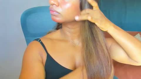 Audry online show from 12/21/25, 02:35