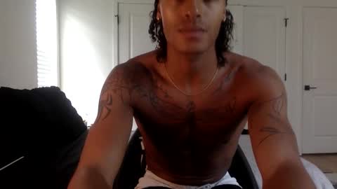 augiexrated online show from 04/10/26, 07:29