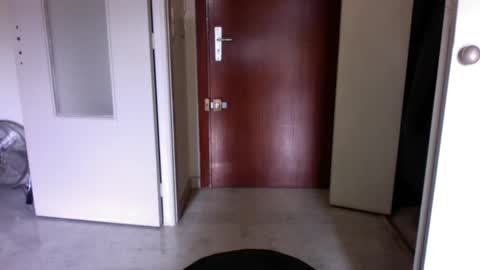 Snapshot of auguste688483 chatting on 01/14/26, 09:59 auguste688483 online show from 01/14/26, 09:59