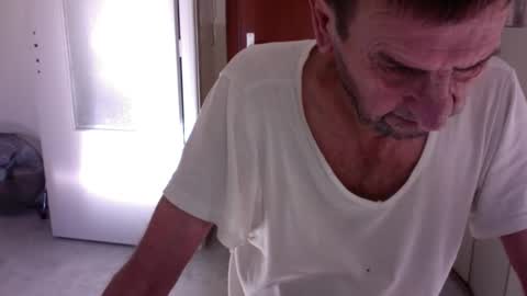 Snapshot of auguste688483 chatting on 02/05/26, 09:03 auguste688483 online show from 02/05/26, 09:03